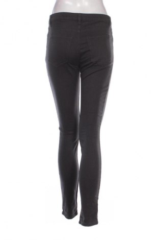Pantaloni de femei H&M L.O.G.G., Mărime M, Culoare Gri, Preț 98,99 Lei