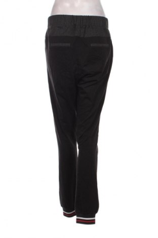 Pantaloni de femei Kaffe, Mărime L, Culoare Multicolor, Preț 56,99 Lei