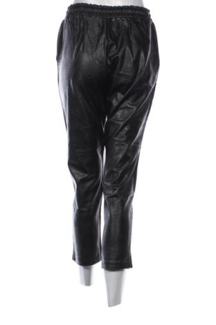 Damskie spodnie NEW COLLECTION, Rozmiar M, Kolor Czarny, Cena 57,99 zł