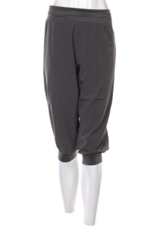 Pantaloni de femei Nike, Mărime L, Culoare Gri, Preț 186,99 Lei