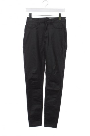 Pantaloni de femei Noisy May, Mărime M, Culoare Negru, Preț 269,99 Lei