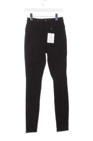 Damskie spodnie Pieces, Rozmiar XS, Kolor Czarny, Cena 139,99 zł