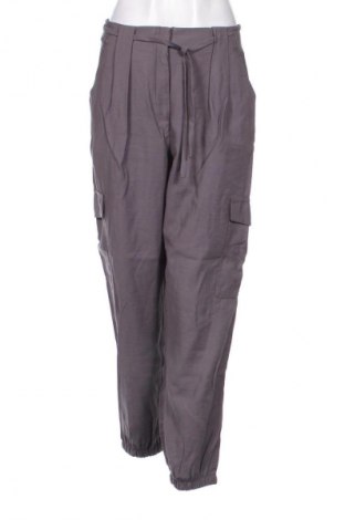 Pantaloni de femei Primark, Mărime L, Culoare Gri, Preț 78,79 Lei