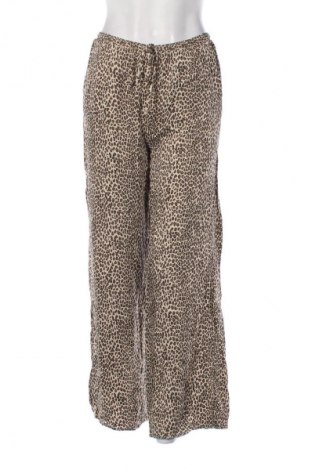 Pantaloni de femei Pull&Bear, Mărime S, Culoare Multicolor, Preț 156,99 Lei