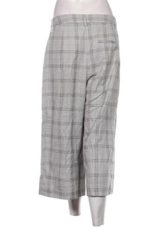Damenhose Reserved, Größe M, Farbe Mehrfarbig, Preis € 20,99