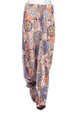 Damskie spodnie SHEIN, Rozmiar 4XL, Kolor Kolorowy, Cena 57,99 zł