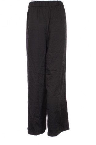 Damskie spodnie SHEIN, Rozmiar XL, Kolor Czarny, Cena 67,99 zł