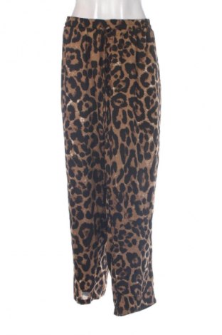 Damenhose SHEIN, Größe 4XL, Farbe Mehrfarbig, Preis € 14,99