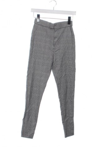 Pantaloni de femei Zara, Mărime XS, Culoare Multicolor, Preț 36,99 Lei