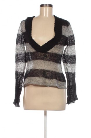 Damski sweter Charlotte Russe, Rozmiar S, Kolor Kolorowy, Cena 21,68 zł