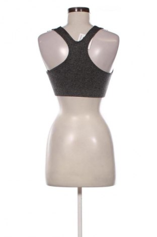 Top sport de damă. Hema, Mărime M, Culoare Multicolor, Preț 50,99 Lei