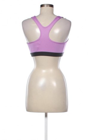 Top sport de damă. Nike, Mărime M, Culoare Mov, Preț 83,99 Lei