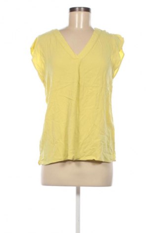 Top de femei S.Oliver, Mărime M, Culoare Galben, Preț 74,99 Lei