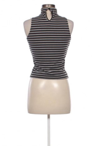 Top de femei Unbranded, Mărime S, Culoare Multicolor, Preț 98,99 Lei