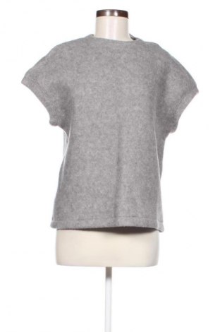 Dámský top Zara, Velikost M, Barva Šedá, Cena  230,00 Kč