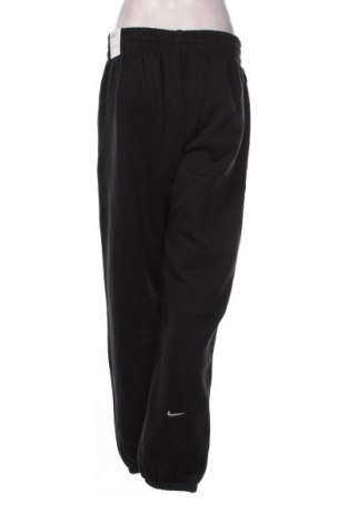 Damen Sporthose Nike, Größe M, Farbe Schwarz, Preis 58,99 €