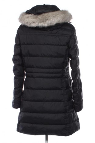 Дамско яке Tommy Hilfiger, Размер XL, Цвят Черен, Цена 172,99 лв.