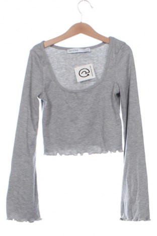 Detská blúzka  Bershka, Veľkosť 10-11y/ 146-152 cm, Farba Sivá, Cena  6,95 €