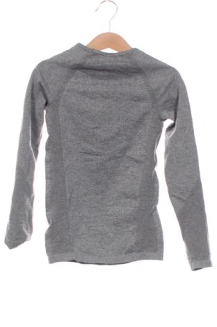 Kinder Shirt Unbranded, Größe 5-6y/ 116-122 cm, Farbe Grau, Preis 11,99 €