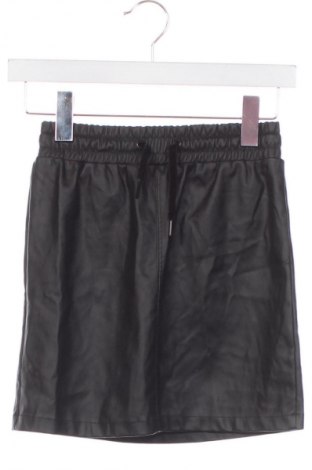 Dětská sukně  WE, Velikost 10-11y/ 146-152 cm, Barva Černá, Cena  309,00 Kč