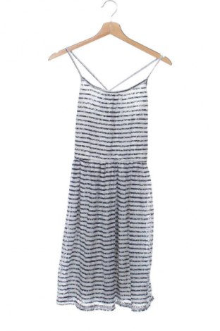 Dětské šaty  H&M, Velikost 15-18y/ 170-176 cm, Barva Vícebarevné, Cena  389,00 Kč