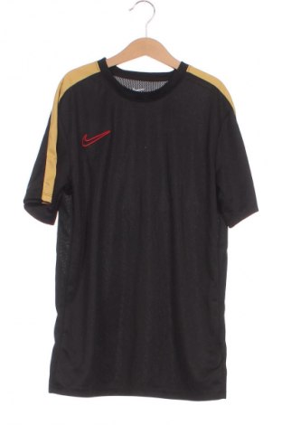 Detské tričko Nike, Veľkosť 12-13y/ 158-164 cm, Farba Viacfarebná, Cena  14,95 €
