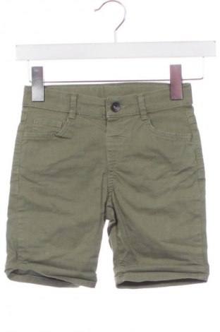 Kinder Shorts LC Waikiki, Größe 4-5y/ 110-116 cm, Farbe Grün, Preis 7,10 €