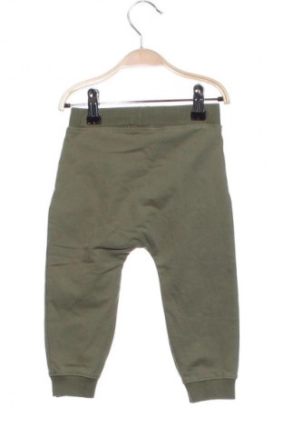 Kinder Sporthose Name It, Größe 9-12m/ 74-80 cm, Farbe Grün, Preis 38,99 €