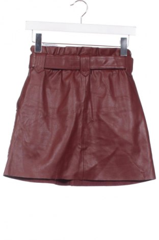 Skórzana spódnica Zara, Rozmiar XS, Kolor Czerwony, Cena 108,41 zł