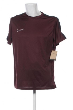 Męski T-shirt Nike, Rozmiar XL, Kolor Czerwony, Cena 203,99 zł