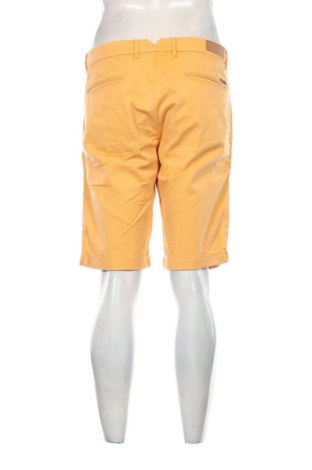 Pantaloni scurți de bărbați Bigotti, Mărime L, Culoare Galben, Preț 111,00 Lei