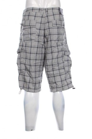 Pantaloni scurți de bărbați Canda, Mărime L, Culoare Multicolor, Preț 98,99 Lei