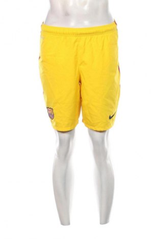 Мъжки къс панталон Nike, Размер M, Цвят Жълт, Цена 34,99 лв.
