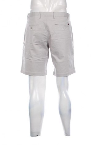 Férfi rövidnadrág Tommy Hilfiger, Méret L, Szín Szürke, Ár 41 979 Ft
