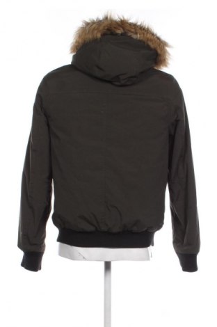 Herrenjacke Burton of London, Größe S, Farbe Grün, Preis 52,00 €