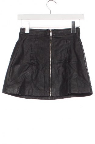 Rock Bershka, Größe XS, Farbe Schwarz, Preis 5,99 €