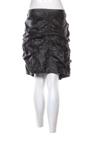 Spódnica City Chic, Rozmiar 3XL, Kolor Czarny, Cena 44,99 zł