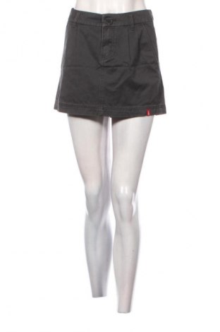 Rock Esprit, Größe S, Farbe Grau, Preis 22,99 €