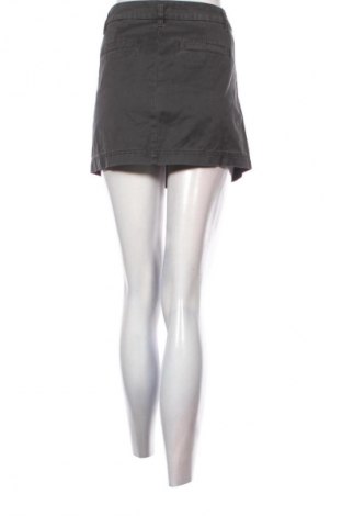 Rock Esprit, Größe S, Farbe Grau, Preis 22,99 €