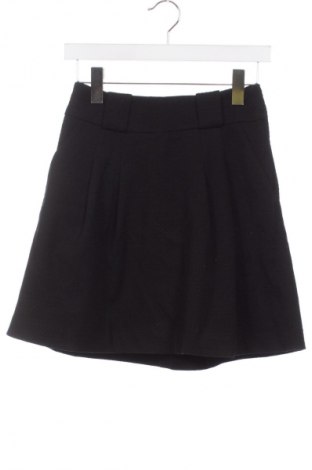 Пола H&M, Размер XS, Цвят Черен, Цена 19,00 лв.
