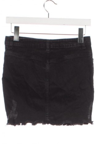 Пола H&M Divided, Размер XS, Цвят Черен, Цена 12,99 лв.