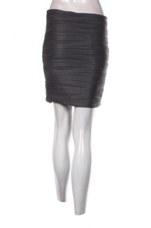 Spódnica ONLY, Rozmiar S, Kolor Szary, Cena 65,99 zł