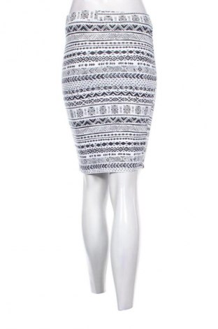 Fustă Reserved, Mărime S, Culoare Multicolor, Preț 37,99 Lei