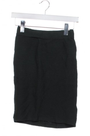 Sukně Silvian Heach, Velikost XXS, Barva Zelená, Cena  889,00 Kč