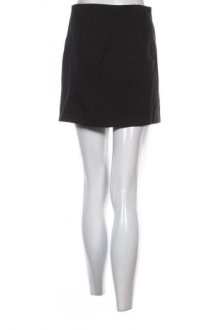 Spódnica Stradivarius, Rozmiar M, Kolor Czarny, Cena 62,99 zł