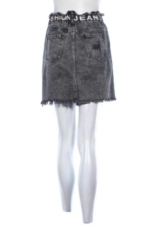 Szoknya Unbranded, Méret M, Szín Fekete, Ár 6 562 Ft