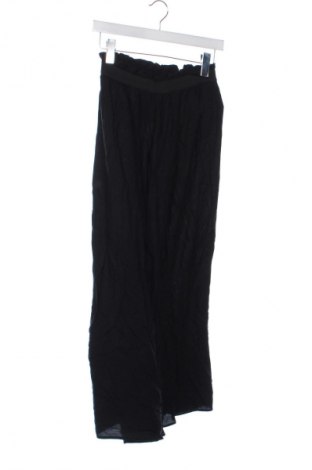 Spódnica Vero Moda, Rozmiar XS, Kolor Czarny, Cena 88,99 zł
