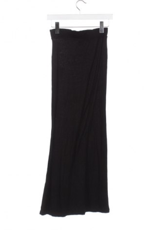Пола Vero Moda, Размер XS, Цвят Черен, Цена 27,60 лв.