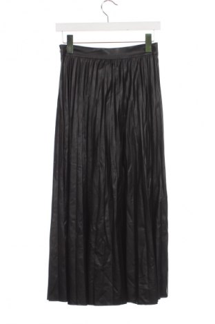 Пола Zara, Размер XS, Цвят Черен, Цена 27,99 лв.