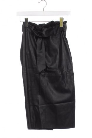 Sukně Zara, Velikost XS, Barva Černá, Cena  343,00 Kč